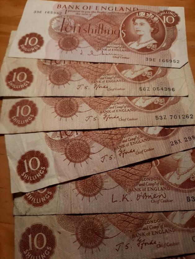 1960s -1970s Bank of England 10 /- British Shillings old Banknote - various Cashiers available on request