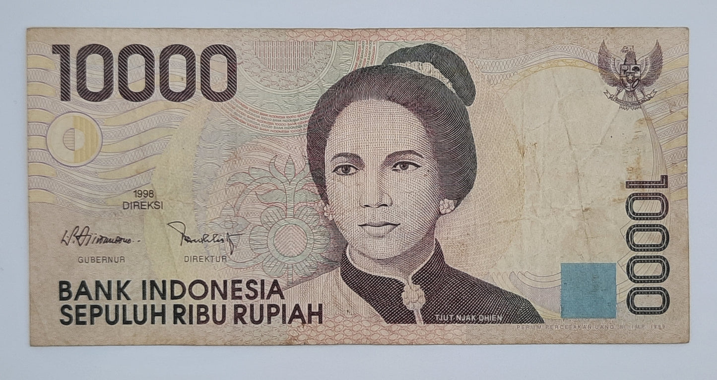 1998 Bank Indonesia - 10000 Indonesian Rupiah Banknote Serial No. GQC 074477 P-137a