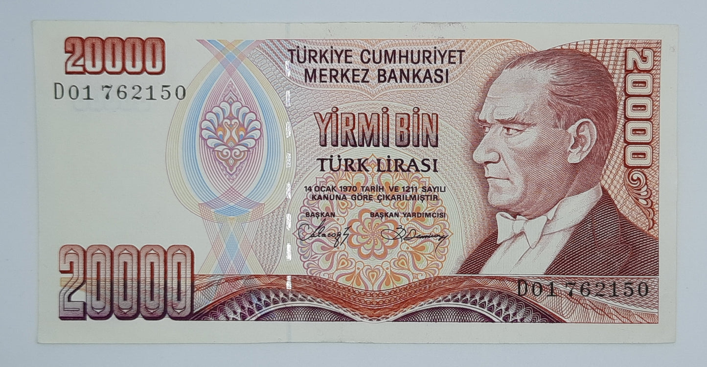 1988 Central Bank of TURKEY - 20000 Turkish Lira Banknote Serial No. D01 762150 P-201