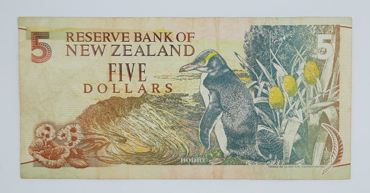 1995 (1992)- Reserve Bank of New Zealand - $5 (Five) NZD Dollars Banknote, Serial No. CJ 616289 P-177b Sir Edmund Hillary & Campbell Island