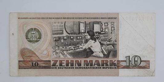 1971 (1975) East Germany GDR, Deutsche Notenbank der DDR - 10 (Ten) German Mark Banknote Serial No. A1 9471894 P-25f