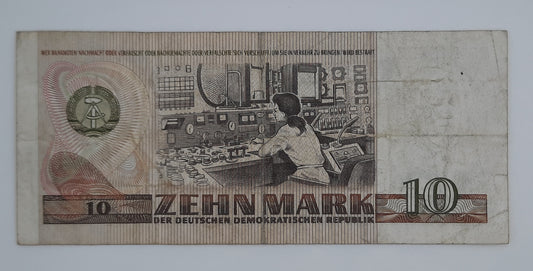 1971 (1975) East Germany GDR, Deutsche Notenbank der DDR - 10 (Ten) German Mark Banknote Serial No. RF 815423 P-25f