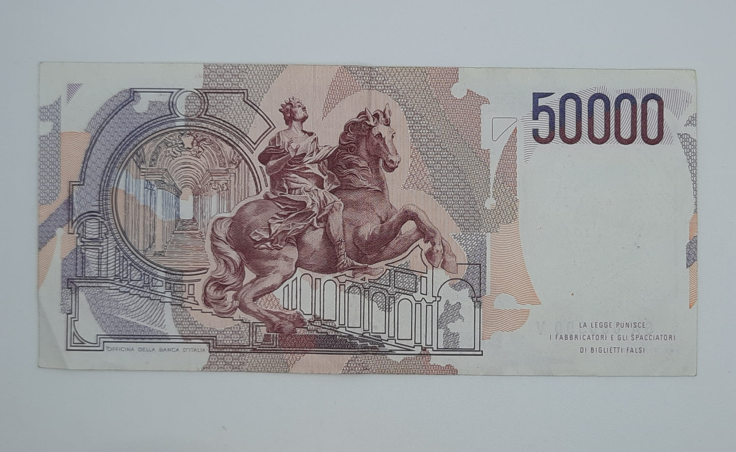 1984 Banca D'Italia, Italy - 50000 Italian Lire ITL Banknote P-113 Serial No. GA 090390 V