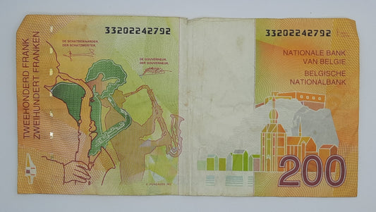 1995 Belgium, Banque Nationale Belgique - 200 Belgian Francs Banknote Serial No. 33202242792 P-148a