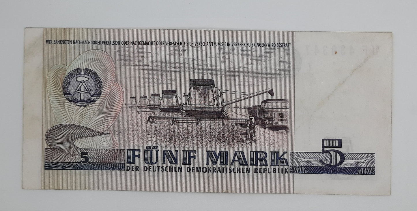 1975 East Germany GDR, Deutsche Notenbank der DDR - 5 Ostmark German Mark Banknote P-24f Serial No. UF 438347
