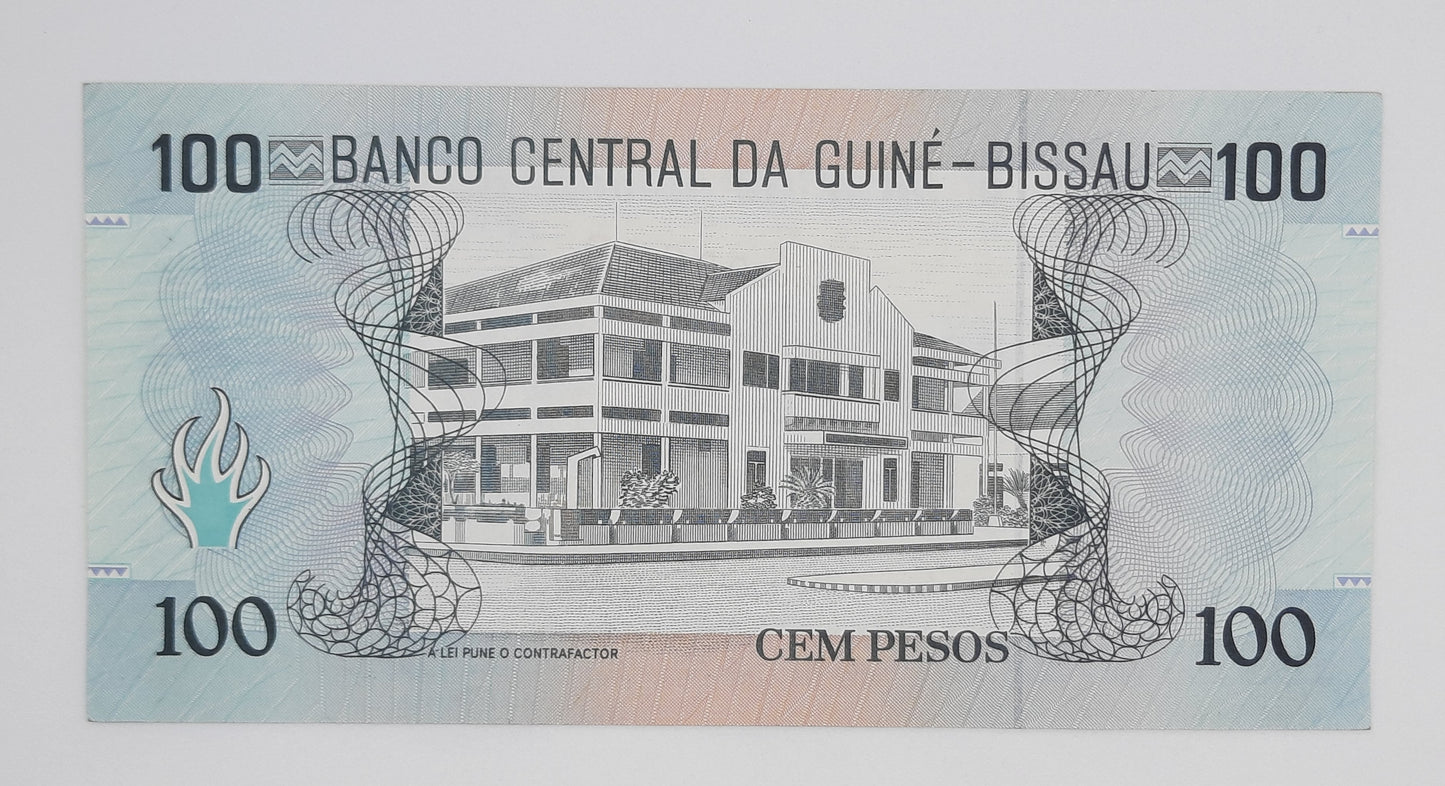 1990 Guinea-Bissau, Banco Central Da Guine-Bissau - 100 (Cem) Pesos Banknote P-11