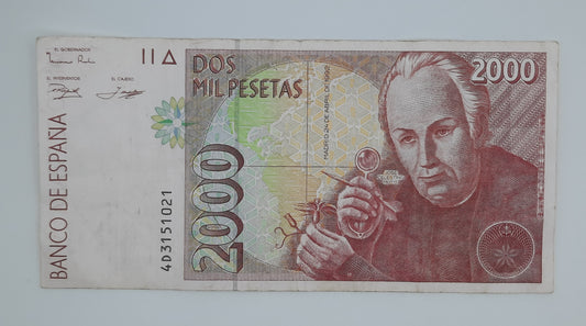 1992 Spain, Banco De Espana - 2000 Spanish Pesetas Banknote ESP Serial No 4d 3151021 P-164
