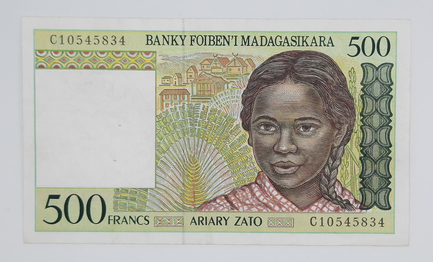 1995 Banki Foiben'i Madagascar (Central Bank of Madagascar)- 500 Francs Banknote, Serial No. C 10545834 P-75
