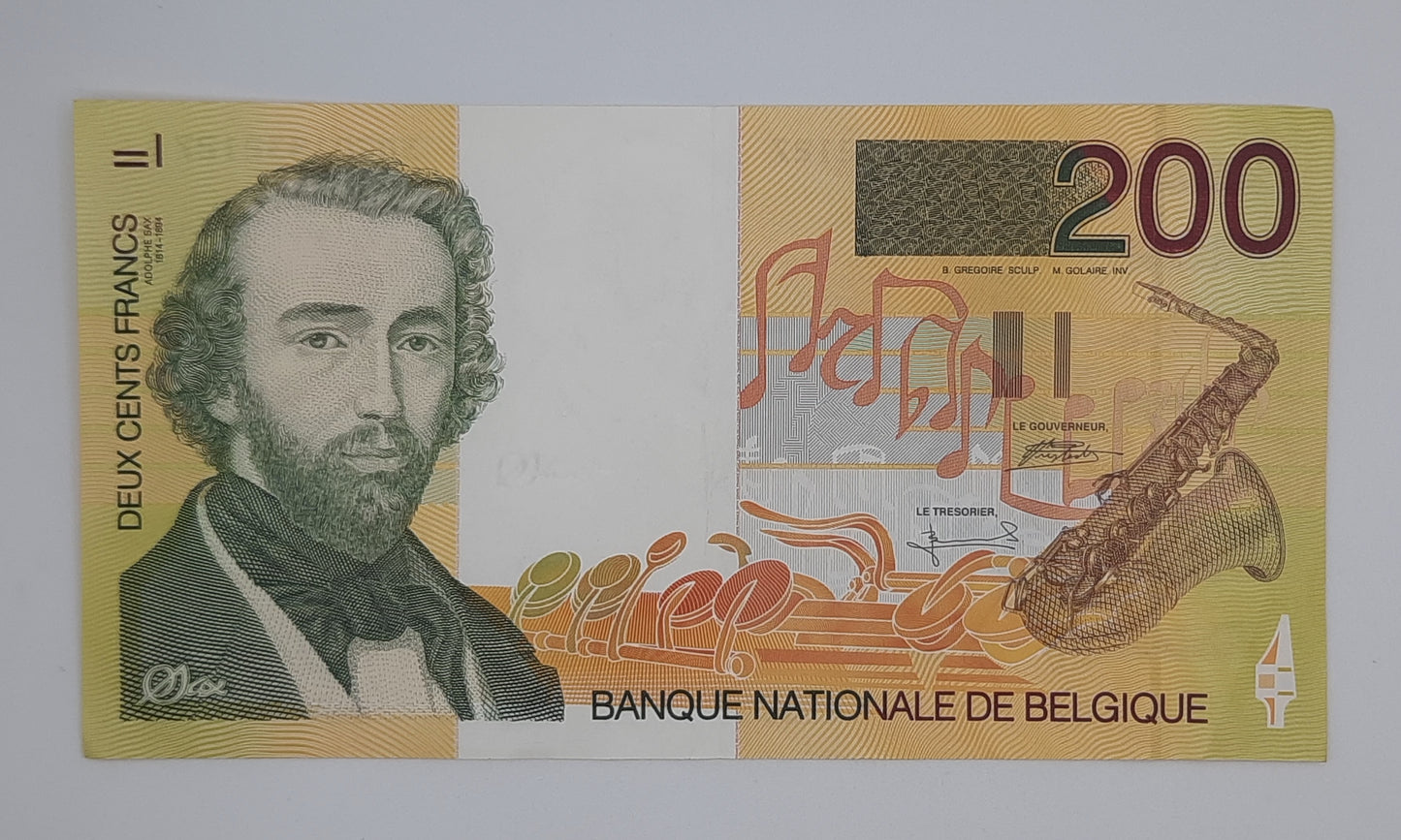1995 Belgium, Banque Nationale Belgique - 200 Belgian Francs Banknote Serial No. 30601332127 P-148a