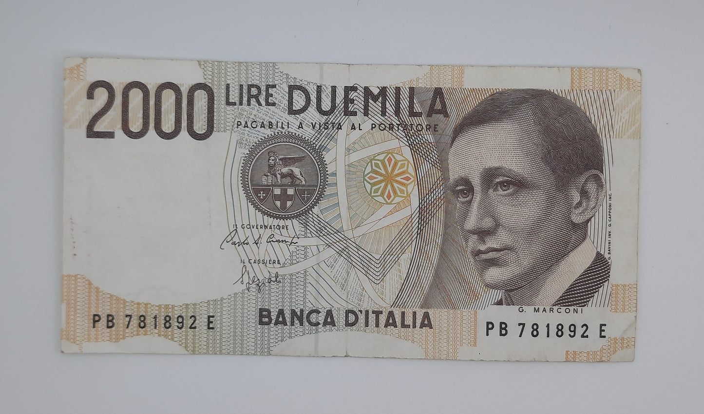 1990 Banca D'Italia, Italy - 2000 Italian Lire ITL Banknote P-115 Serial No. PB 781892 E