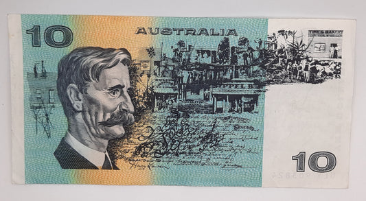 1989 Reserve Bank of Australia - 10 AUD Australian Dollars Banknote P-45e Serial No. ULY 903824