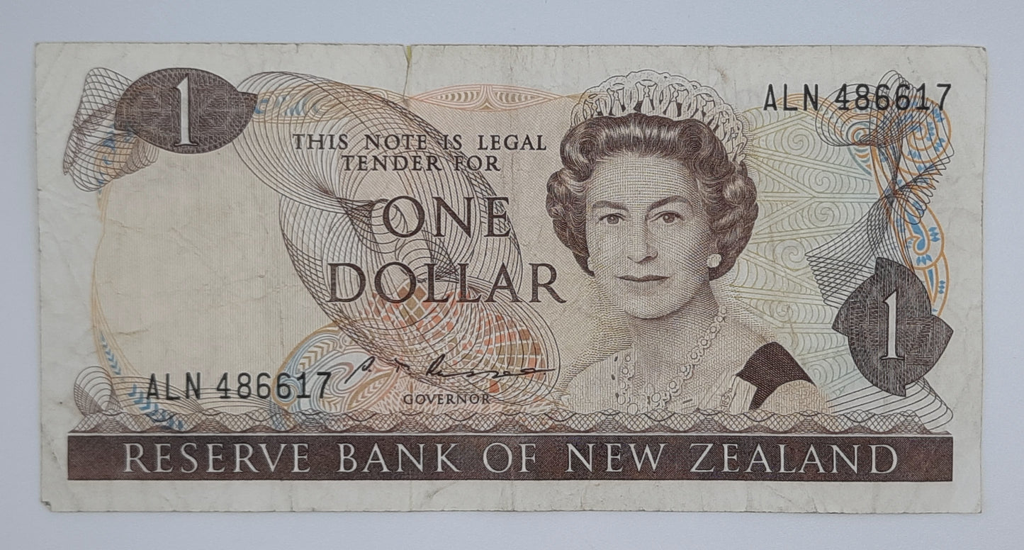 1985 - Reserve Bank of New Zealand - $1 (One) NZD Dollar Banknote, Serial No. ALN 486617 P-169b