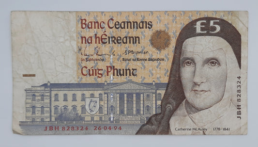 1994 Ireland, The Central Bank of Ireland - 5 (Five) Pounds Banknote Serial No. JBH 828324 P-75a