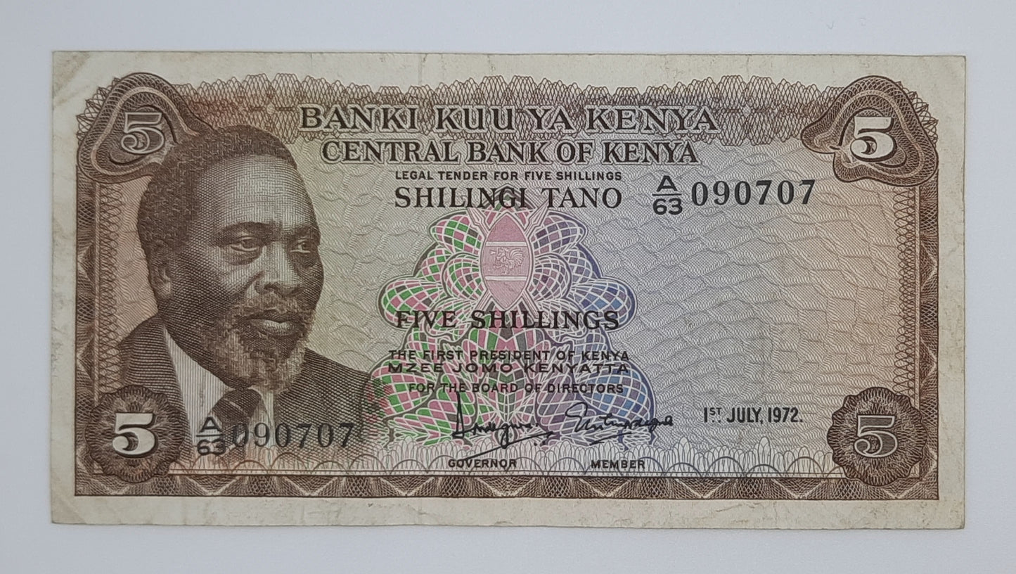 1972 Banki Kuu Ya Kenya - 5 Kenyan Shillings / Shillingi Banknote P-8c Serial No. A63 090707
