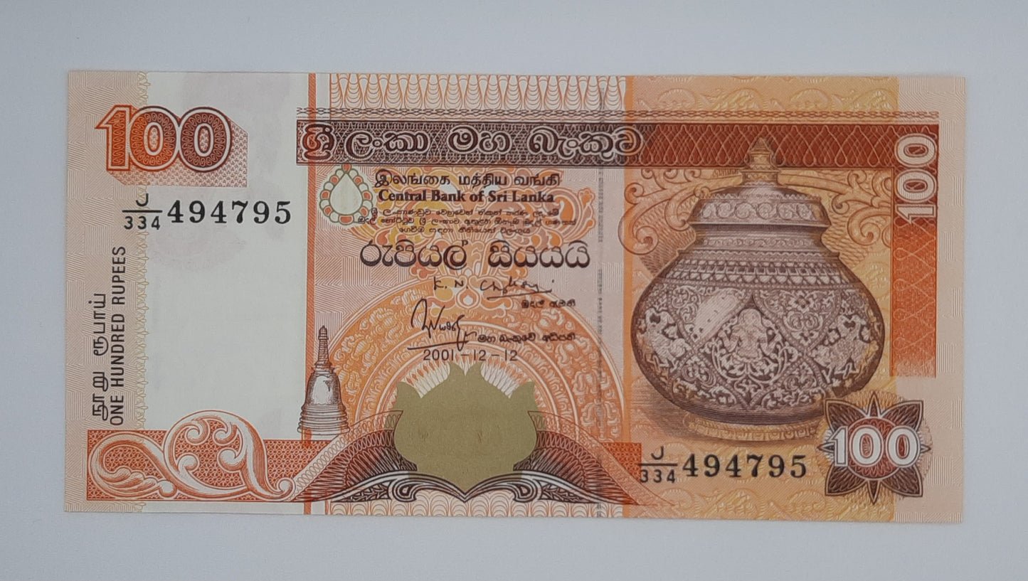 2001 Sri Lanka, Central Bank of Sri Lanka - 100 Sri Lankan Rupees Banknote P-1101b No. J334 494795