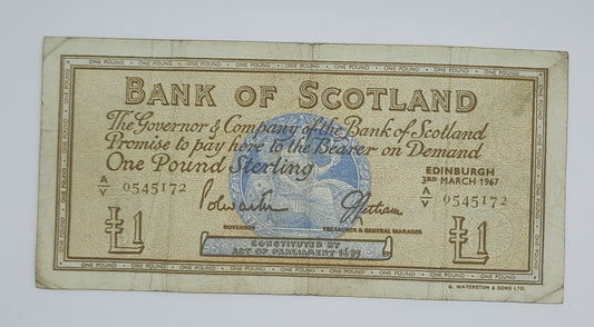 1967 The Bank of Scotland UK - £1 (One) Scottish Pound Banknote Serial No. AV 0545172 P-327a