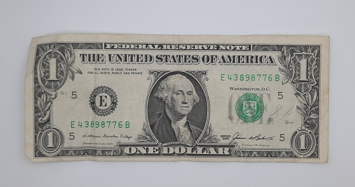 1985 United States of America - 1 (One) US Dollar Federal Reserve Banknote P-454 Serial No. E 43898776 B