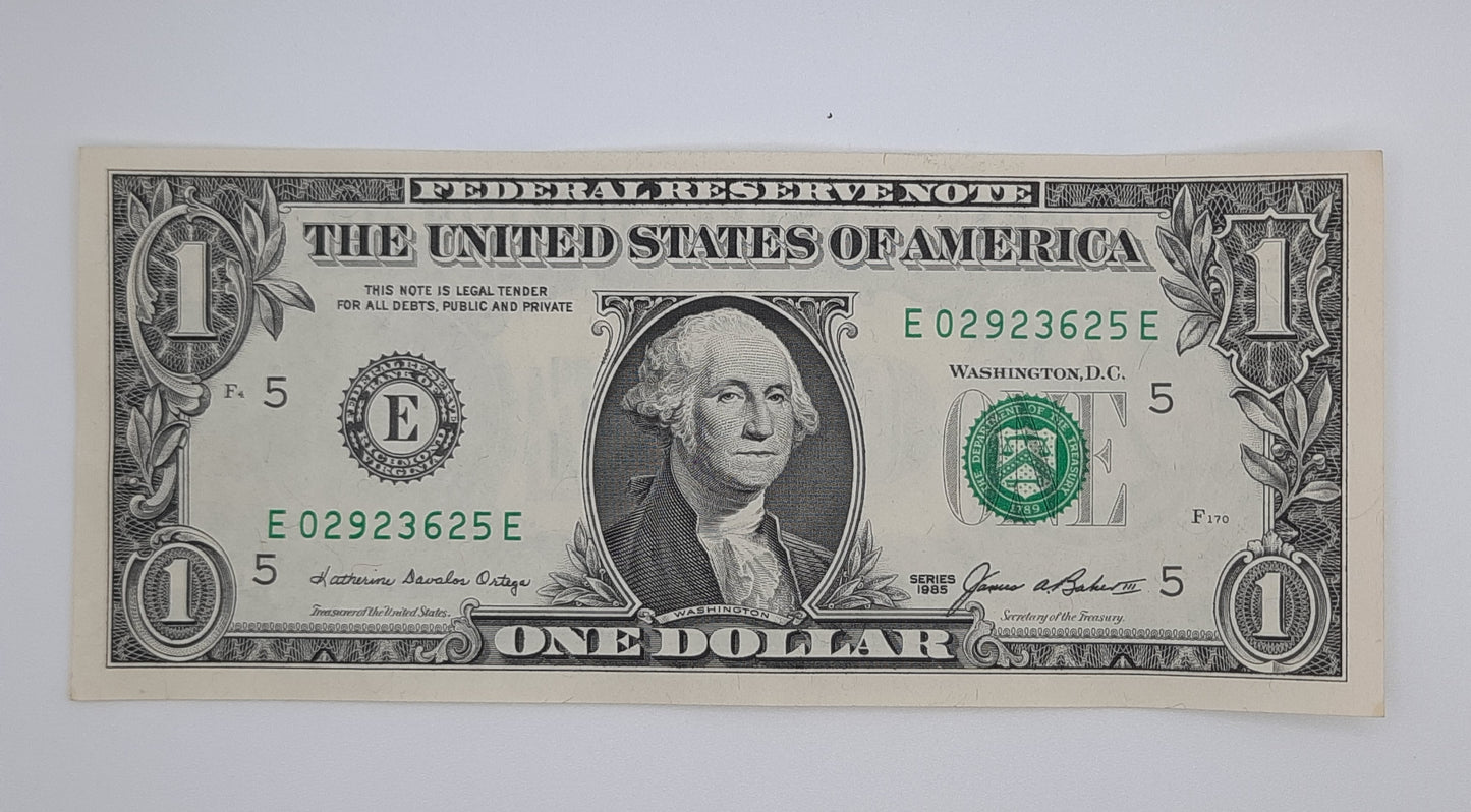 1985 United States of America - 1 (One) US Dollar Federal Reserve Banknote P-454 Serial No. E 02923625 E