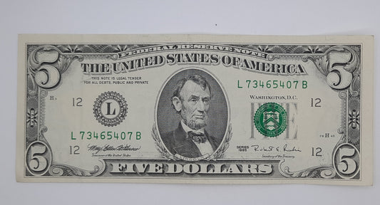 1995 United States of America - 5 (Five) US Dollars Federal Reserve Banknote P-453 Serial No. L 73465407 B