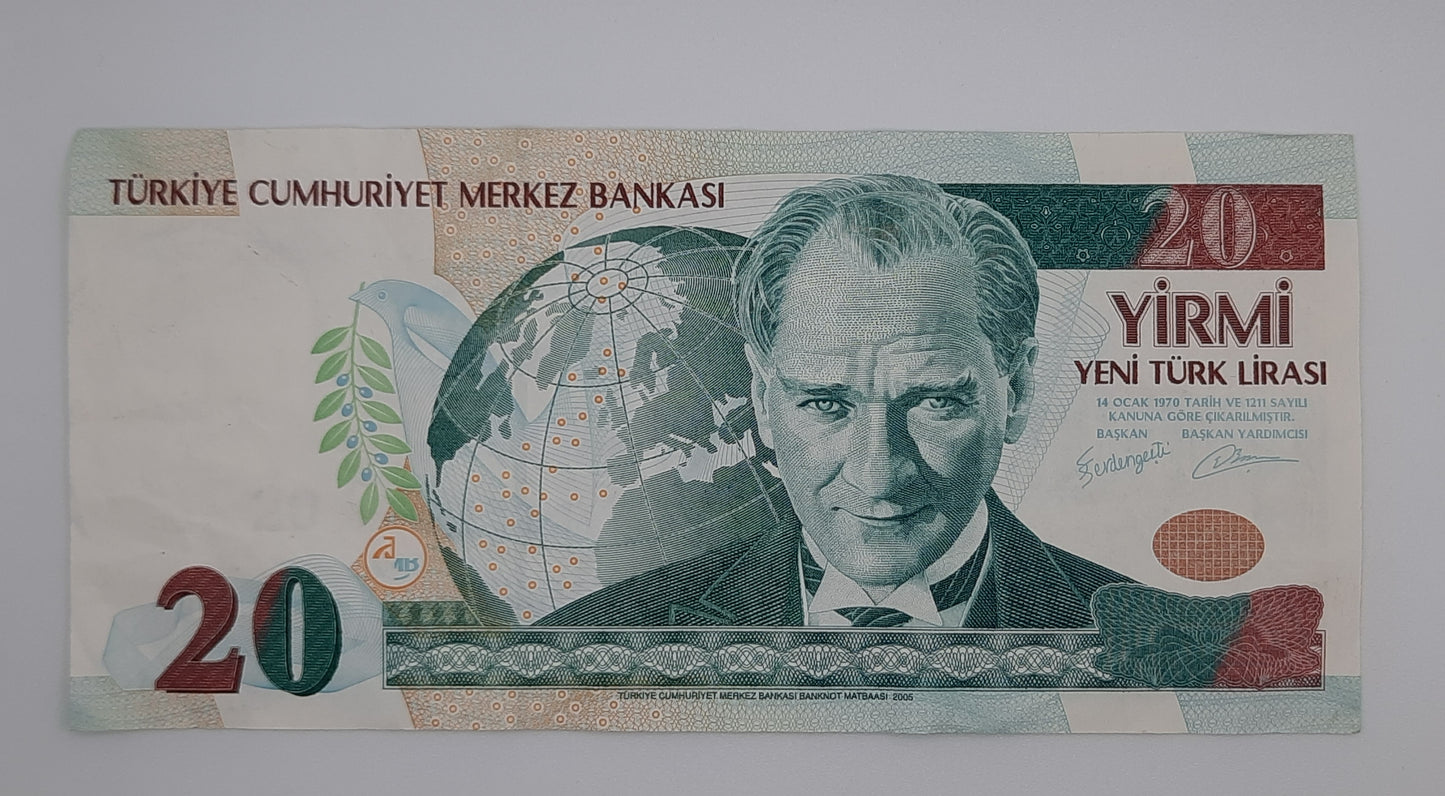 2005 Central Bank of TURKEY - 20 Turkish Lira Banknote Serial No. H81 053984 P-219a.2