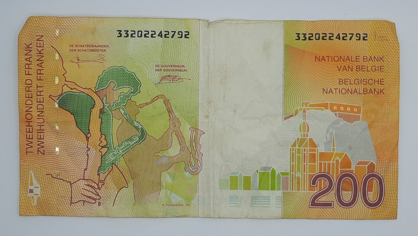 1995 Belgium, Banque Nationale Belgique - 200 Belgian Francs Banknote Serial No. 33202242792 P-148a