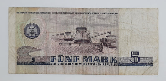 1975 East Germany GDR, Deutsche Notenbank der DDR -  5 Ostmark German Mark Banknote P-24f Serial No. JD 548722