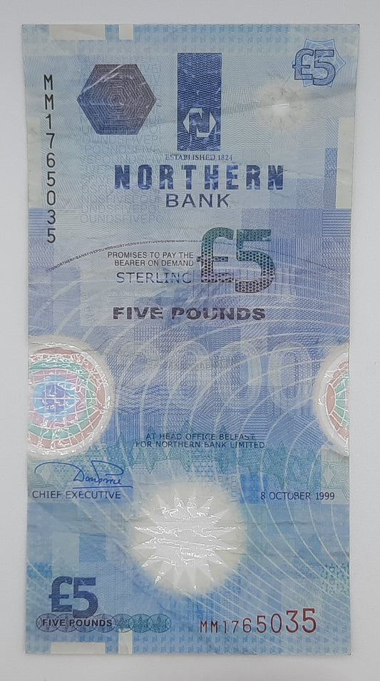 1999 Northern Bank Northern Ireland UK - 5 Pounds Note Serial No. MM 1765035 P-203a