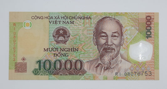 2010 Vietnam Cong Hoa Xa Hoi Chu Nghia - 10000 Vietnamese Dong Banknote P-119E Serial No. RI 08076753