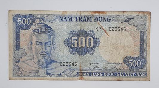 1966 South Vietnam Ngan-Hang Quoc-Gia Viet-nam 500 Vietnamese Dong Banknote P-23 Serial No. K2 629346