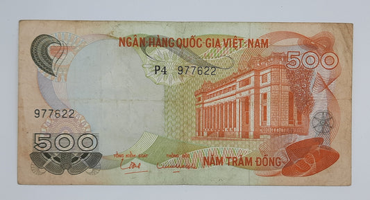 1970 South Vietnam Ngan-Hang Quoc-Gia Viet-nam 500 Vietnamese Dong Banknote P-28 Serial No. P4 977622